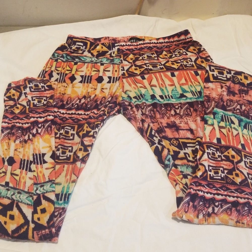 Wet Seal leggings